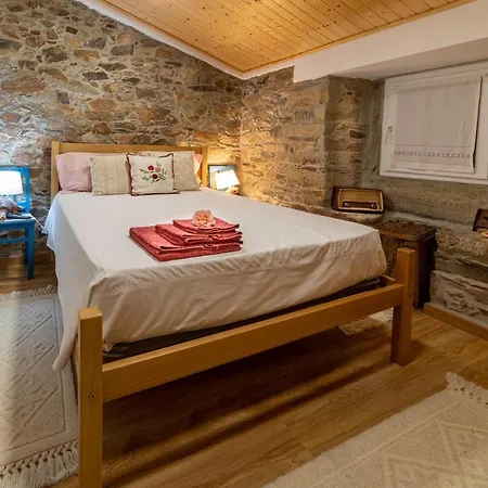 Casa rural O Palheiro - Vista Panoramica E Jacuzzi *