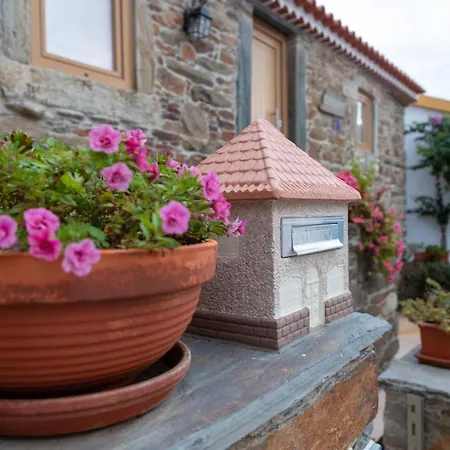 O Palheiro - Vista Panoramica E Jacuzzi Летний дом Sobreira Formosa