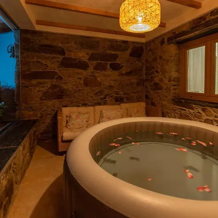 O Palheiro - Vista Panoramica, Jacuzzi E Piscina * Sobreira Formosa