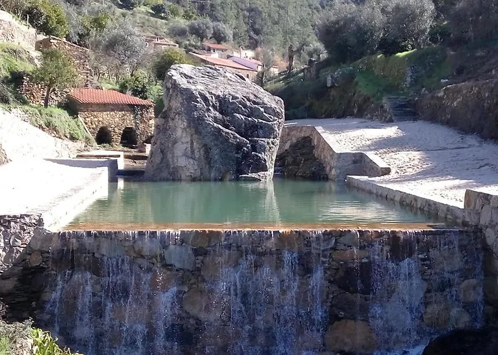 O Palheiro - Vista Panoramica E Jacuzzi Sobreira Formosa