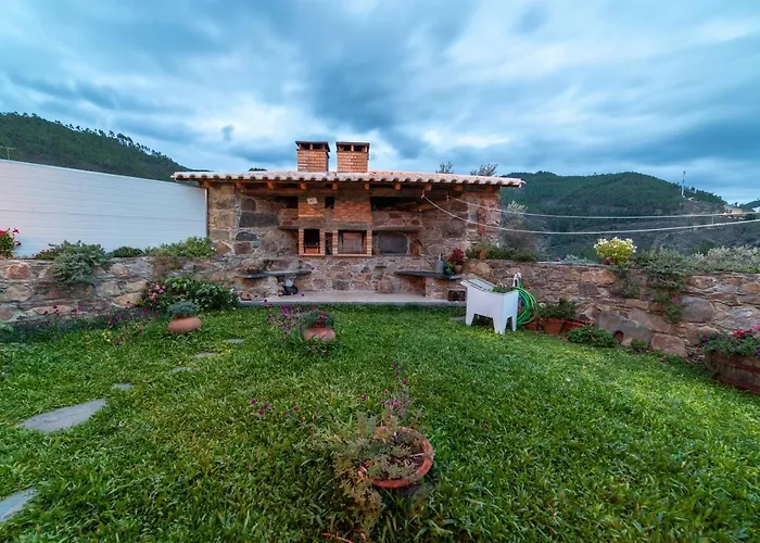 カントリーハウス O Palheiro - Vista Panoramica E Jacuzzi Sobreira Formosa