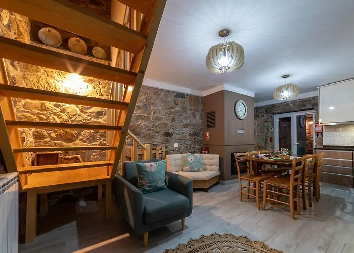 O Palheiro - Vista Panoramica E Jacuzzi Sobreira Formosa