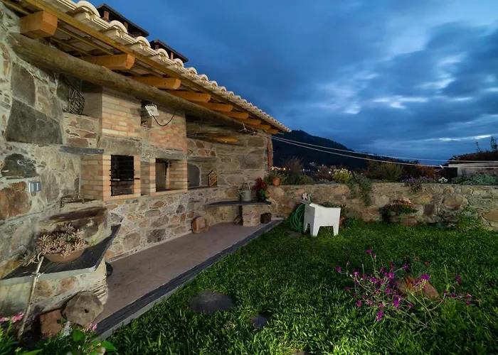 O Palheiro - Vista Panoramica E Jacuzzi