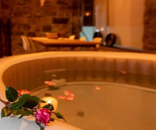 カントリーハウス O Palheiro - Vista Panoramica E Jacuzzi Sobreira Formosa