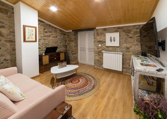 Country house O Palheiro - Vista Panoramica E Jacuzzi Sobreira Formosa