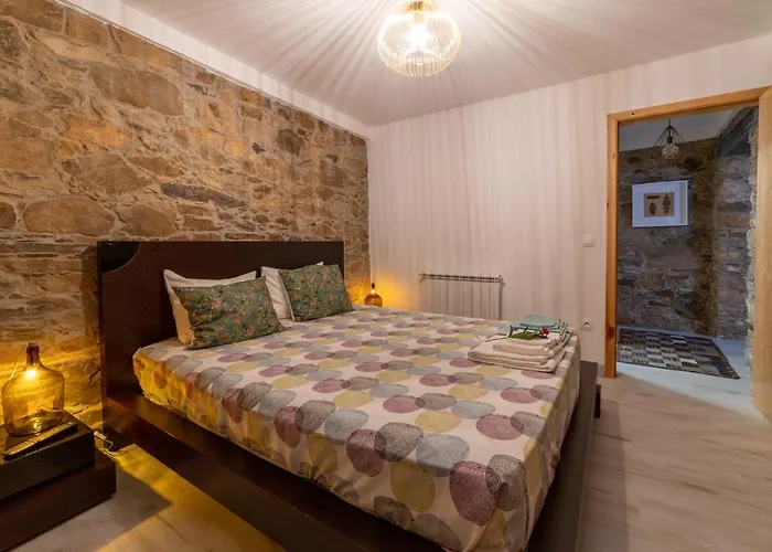 O Palheiro - Vista Panoramica E Jacuzzi